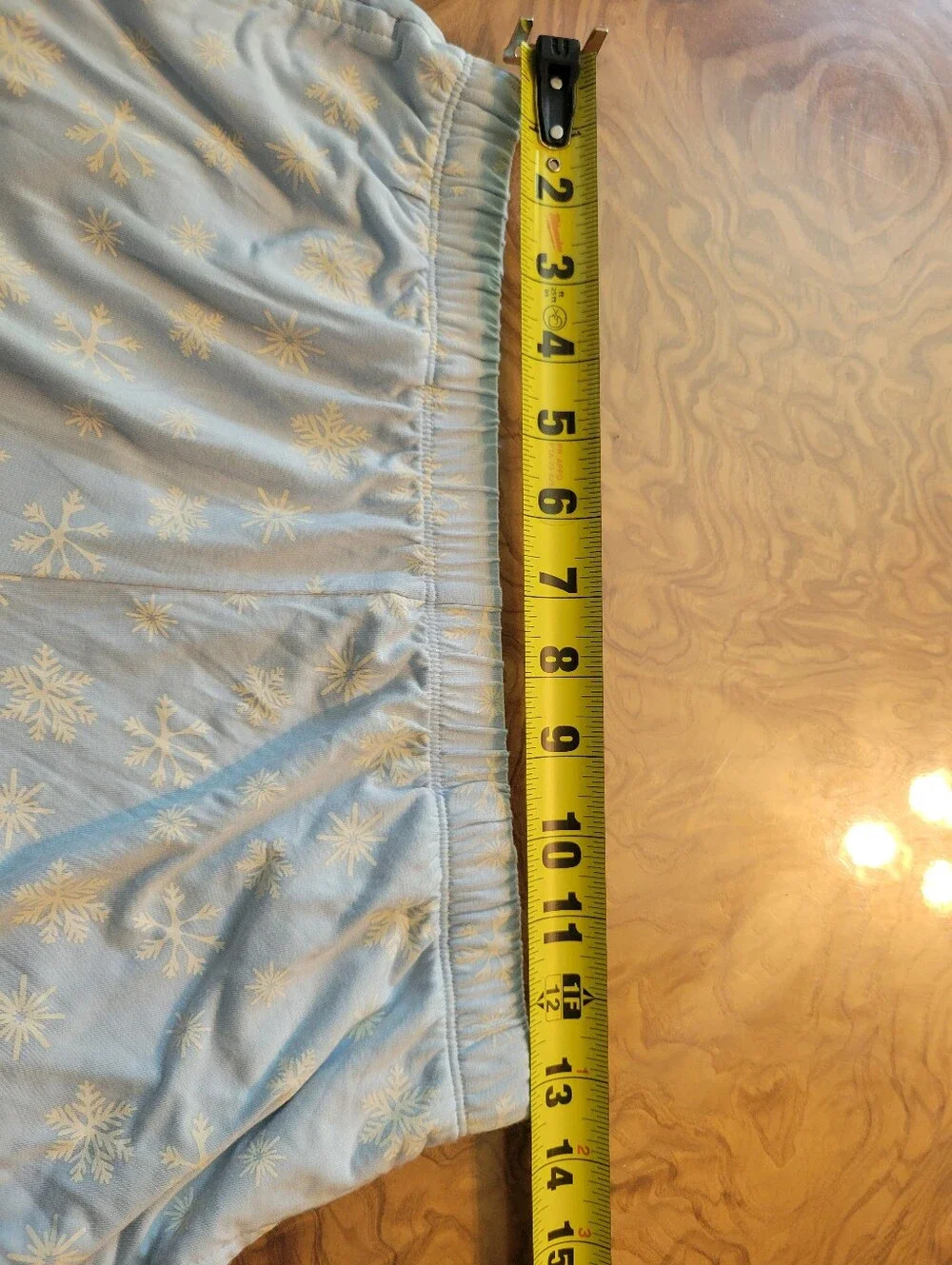 Tommy Johns Light Blue Snowflake Pajama Set Size Small